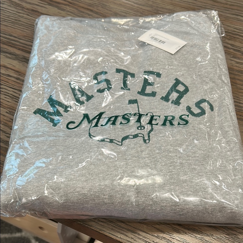 NIB GREY WOMEN’S MASTERS FLEECE